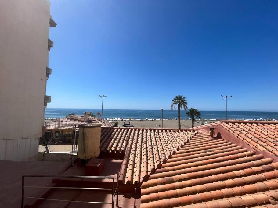 Primera Linea Playa Рінкон-де-ла-Вікторія Екстер'єр фото